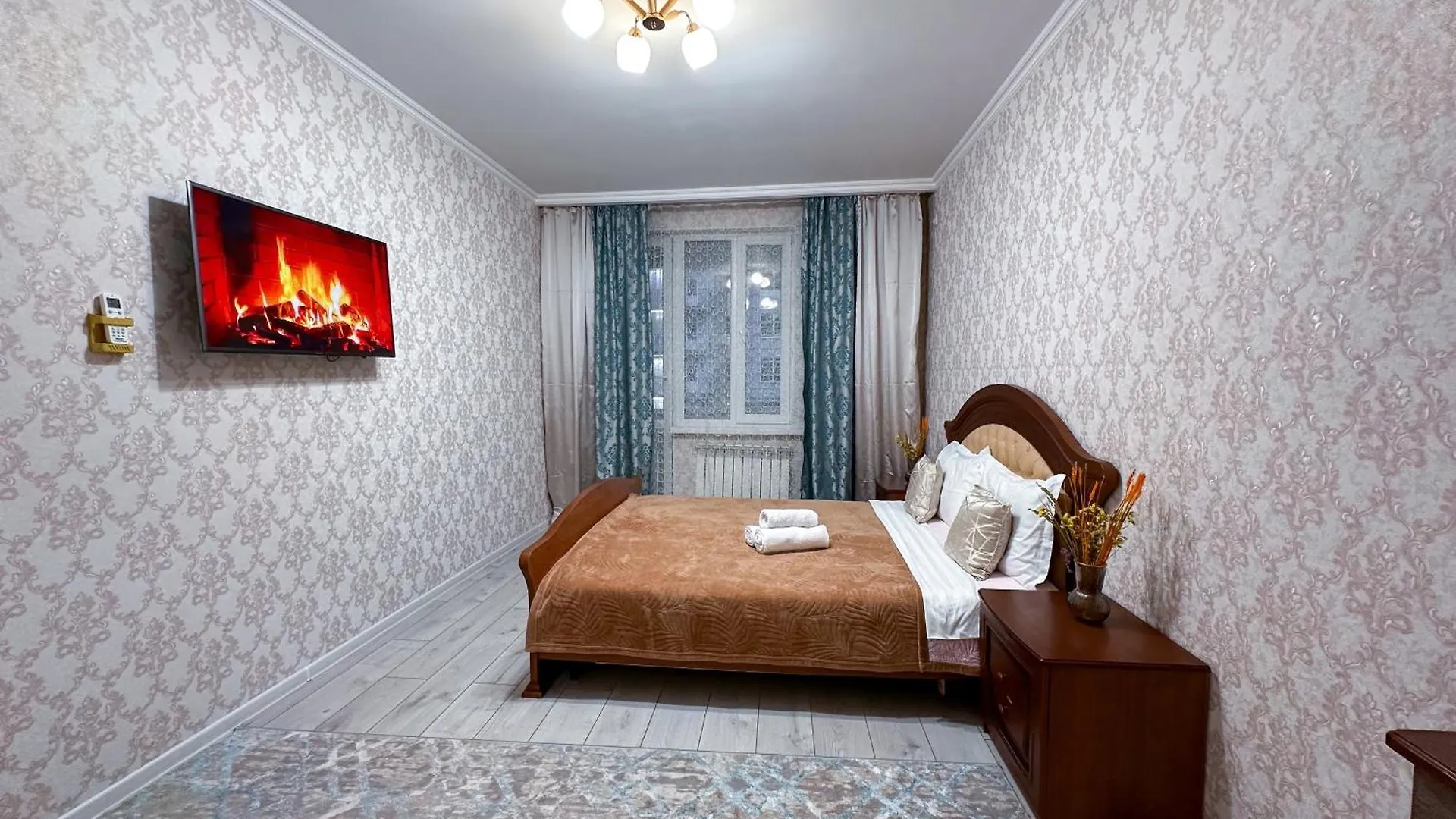 Apartment Уютная Квартира Для 6-Х В 10 Мин От Mega Park Almaty